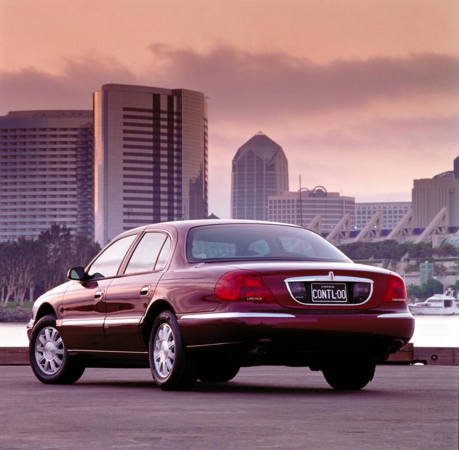  Lincoln Continental 1998 года  (фото 35 из 99)
